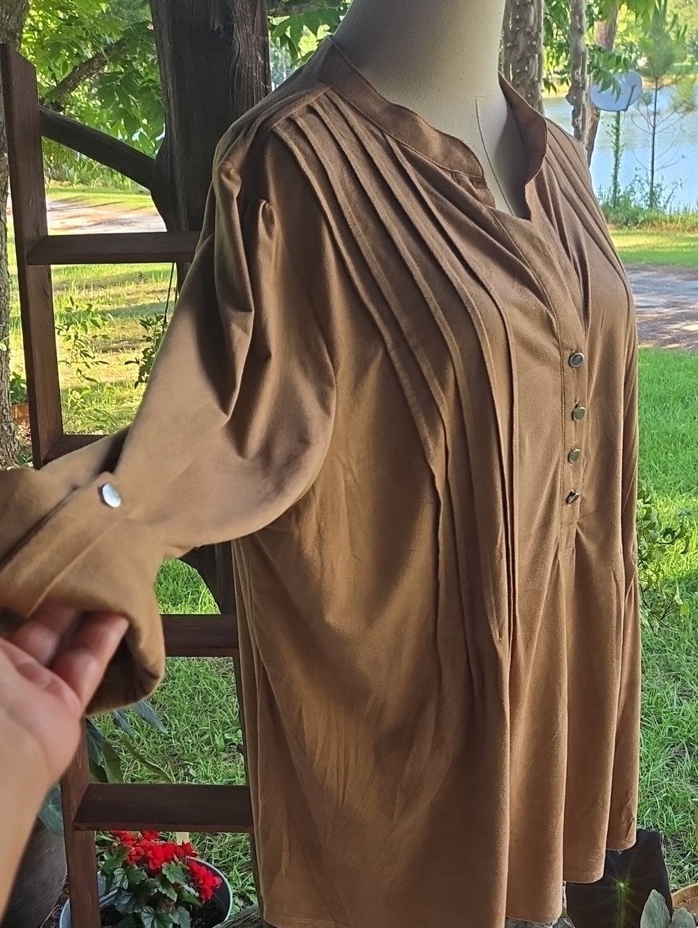 Cocomo Tan Faux Suede Tunic Size 2X - Picture 4 of 9
